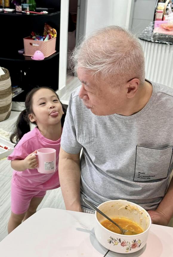 Ca sĩ pha lê, bố mẹ pha lê ly hôn, sao việt