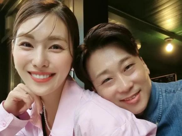 View - 'Nữ thần thanh xuân xứ Hàn' và mỹ nhân 'Giày thủy tinh': Người 2 lần đổ vỡ hôn nhân, kẻ có chồng mắc ung thư não 