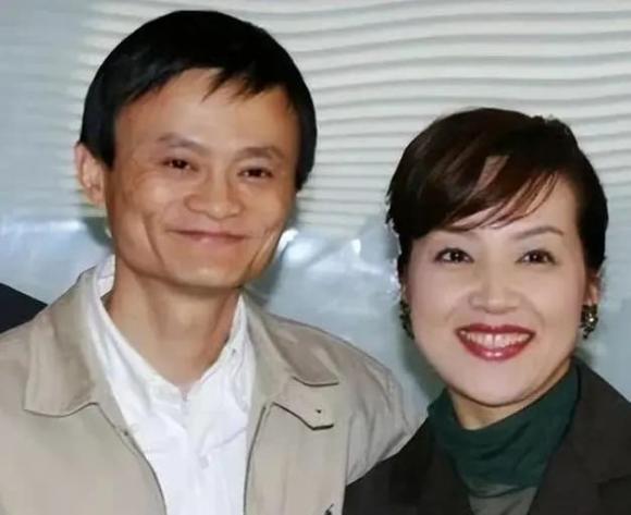 Jack Ma, tỉ phú thế giới, Yumiko Araki, alibaba