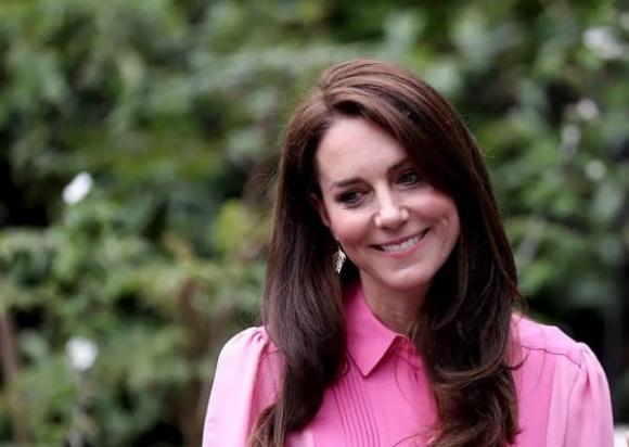 Công nương Kate, hoàng gia Anh, bệnh ung thư