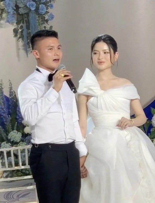 View - Chu Thanh Huyền vướng 'đôi môi thị phi' sau đám cưới và 'lỡ miệng' tiết lộ hết những điều giấu kín trong suốt 3 năm yêu Quang Hải
