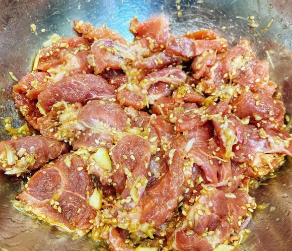 nướng thịt, cách nướng thịt, nướng thịt bằng chảo,  món ngon 
