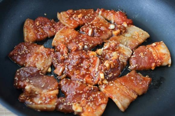 nướng thịt, cách nướng thịt, nướng thịt bằng chảo,  món ngon 