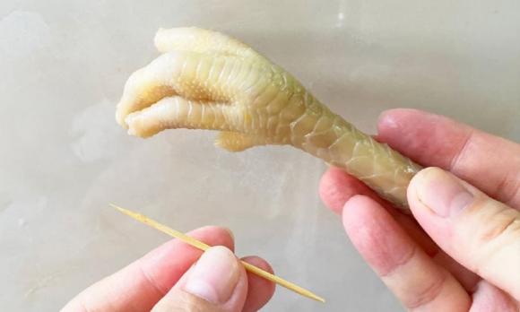 chân gà đông lạnh, chân gà, chân gà đông lạnh trong siêu thị, mua chân gà đông lạnh
