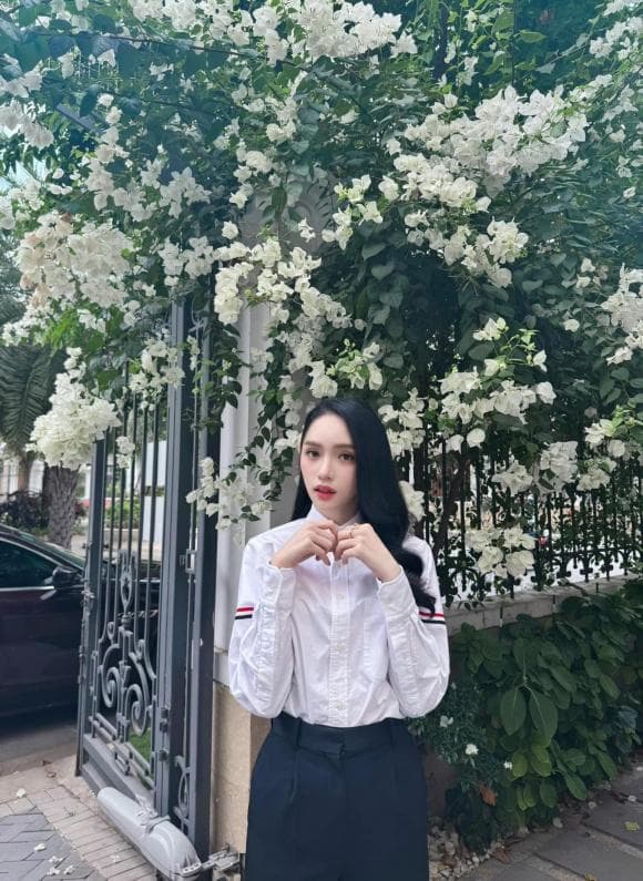 hương giang, sao việt