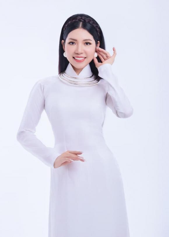 Phương Yến Linh, sao việt