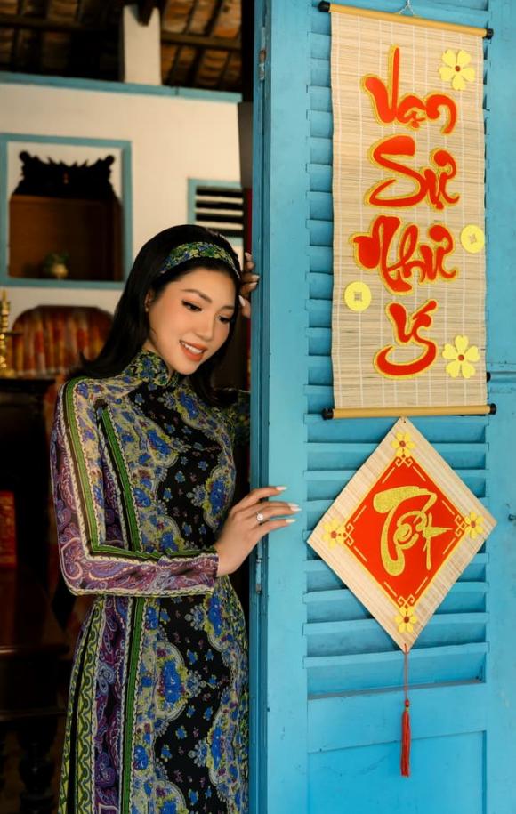 Phương Yến Linh, sao việt