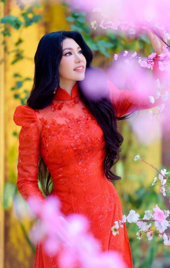 Phương Yến Linh, sao việt