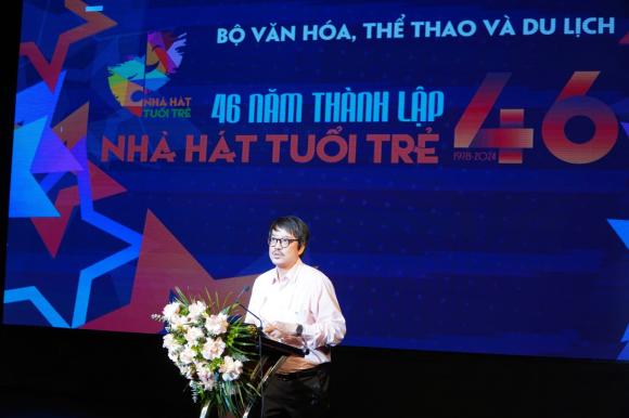  Chí Trung, nhà hát tuổi trẻ, sinh nhật nhà hát tuổi trẻ, sao Việt 