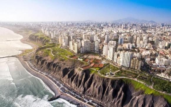 Thành phố lima, Thành phố không mưa, Peru, Thành phố kỳ lạ