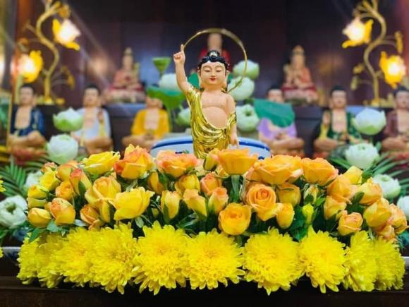 Rằm tháng 4 âm lịch, Lễ Phật đản, Cúng phật đản tại nhà