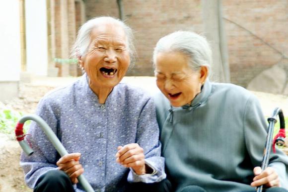 người cao tuổi, người già sống thọ, làm thế nào để sống thọ