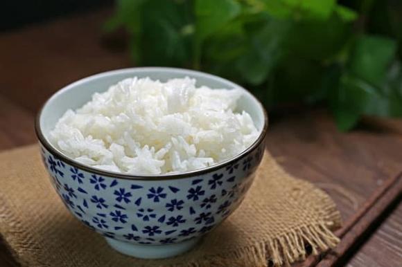 Cơm nguội, cơm nguội tốt cho người tiểu đường, tác dụng của cơm nguội
