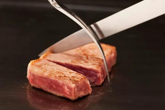 Thịt bò Wagyu, giá trị của thịt bò Wagyu, lý do thịt bò Wagyu đắt bậc nhất thế giới