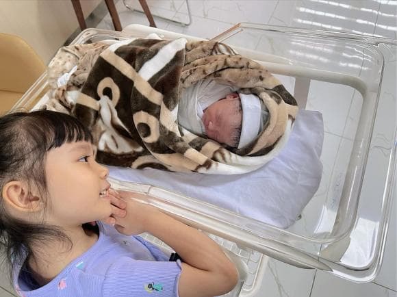 Chí Trung, Chí Trung có con, bạn gái Chí Trung, sao việt 