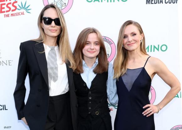 shiloh jolie pitt, vivienne, angelina jolie, brad pitt, sao hollywood 