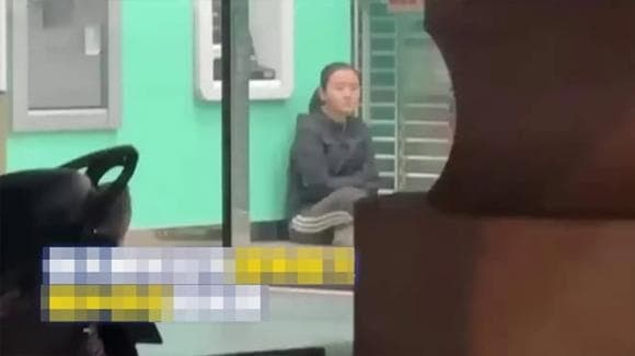 Lâm Tĩnh Ân, Lý Khôn Thành , cặp ông cháu