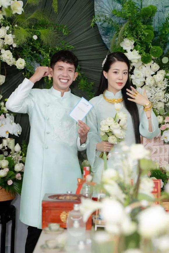 hồng duy, sao việt, nguyễn phong hồng duy, tiền vệ hồng duy 
