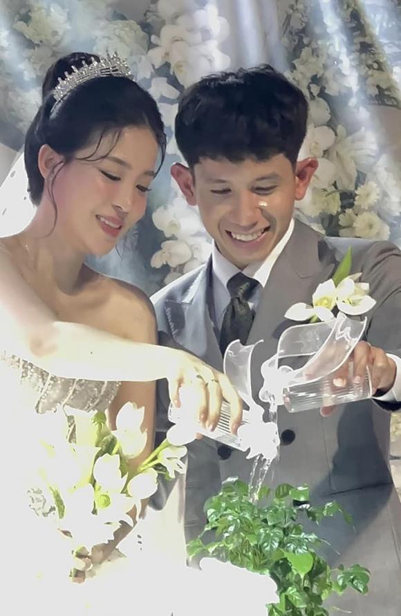Hồng Duy, tiệc cưới Hồng Duy, giới trẻ 
