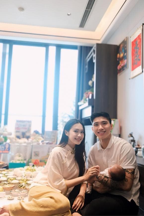 doãn hải my, sao việt, đoàn văn hậu 