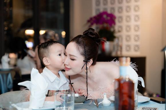 ca sĩ Bảo Thy, sao Việt