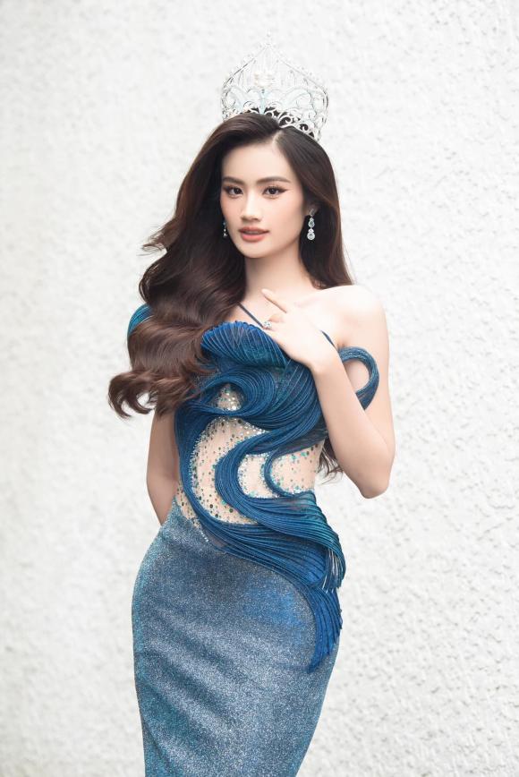 ý nhi, hoa hậu ý nhi, sao việt 