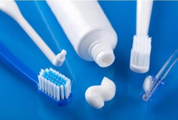 kem đánh răng, kem đánh răng có hại cho sức khỏe, những loại kem đánh răng không nên dùng