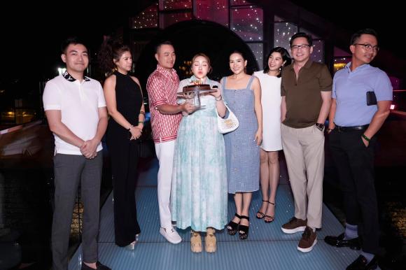 diễn viên Chi Bảo, Lý Thùy Chang, sao Việt