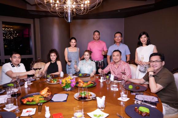 diễn viên Chi Bảo, Lý Thùy Chang, sao Việt