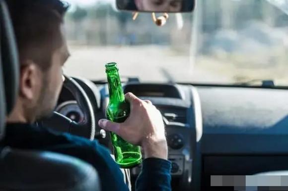 uống rượu bia, lái xe, tham gia giao thông
