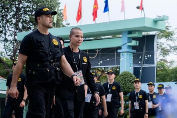 Hoa hậu Bùi Thị Hà, sao việt