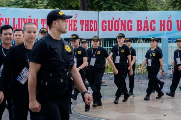 Hoa hậu Bùi Thị Hà, sao việt