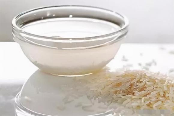 nước vo gạo, rửa mặt, trắng da