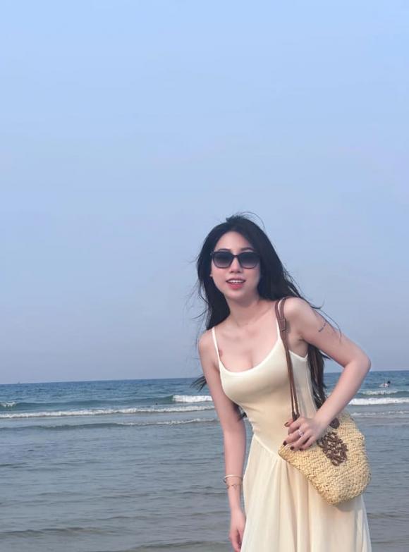 Cầu thủ văn toàn, em gái văn toàn, cầu thủ việt