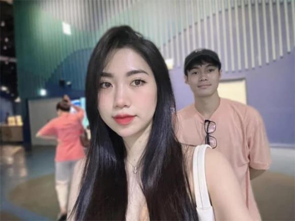 Cầu thủ văn toàn, em gái văn toàn, cầu thủ việt
