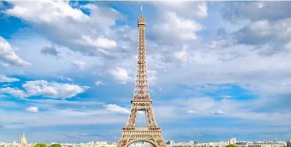 Tháp Eiffel 