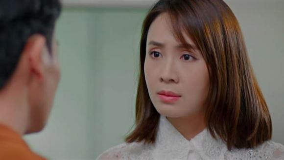 Hồng Diễm, Huyền Lizzie, sao Việt