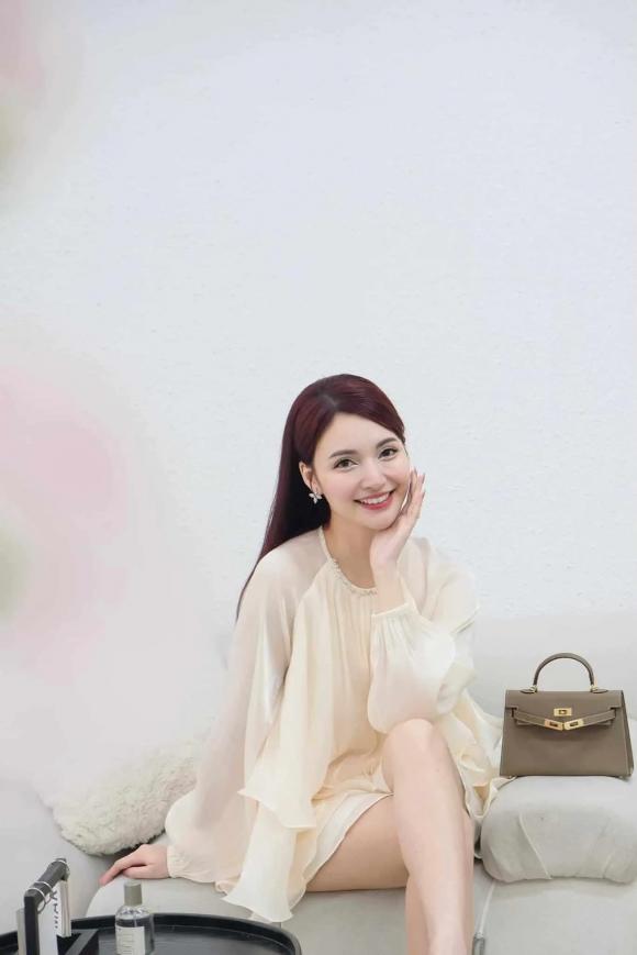 Diễn viên bích thủy, những nẻo đường gần xa