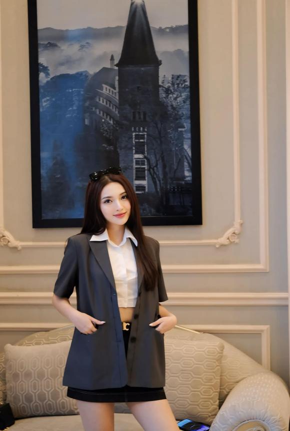 Diễn viên bích thủy, những nẻo đường gần xa