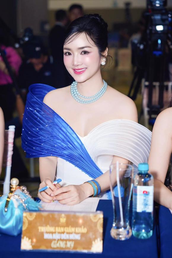 Tin sao việt, tin sao việt mới nhất, tin sao việt hot nhất, tin sao việt tháng 6