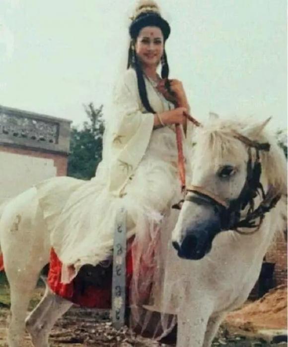 Tây Du Ký bản năm 1986, phim hao ngữ, cái kết của ngựa bạch long