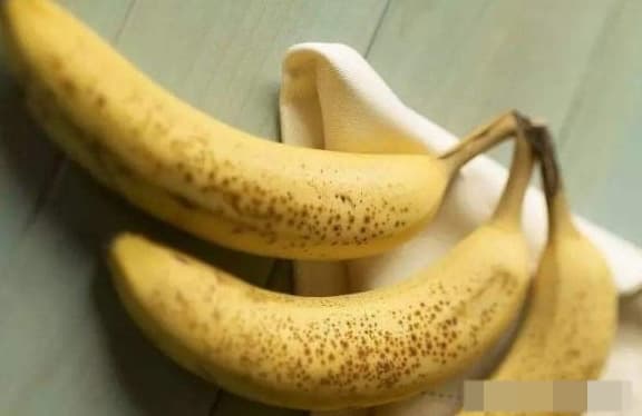 Chuối có đốm đen, chuối
