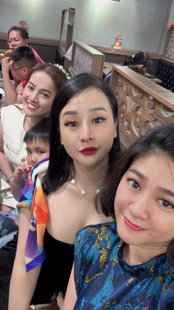 NSƯT Vũ Linh, NSƯT Kim Tử Long, sao Việt, Hồng Loan