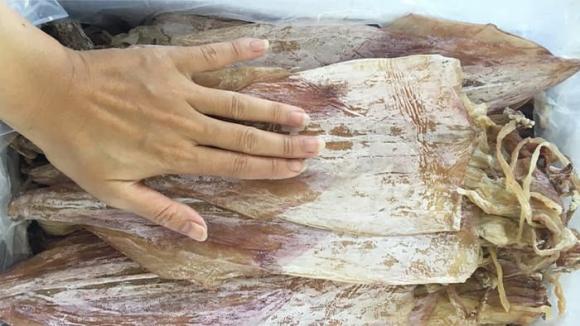 Mực nướng, nướng mực bằng than hoa, chọn mực khô ngon