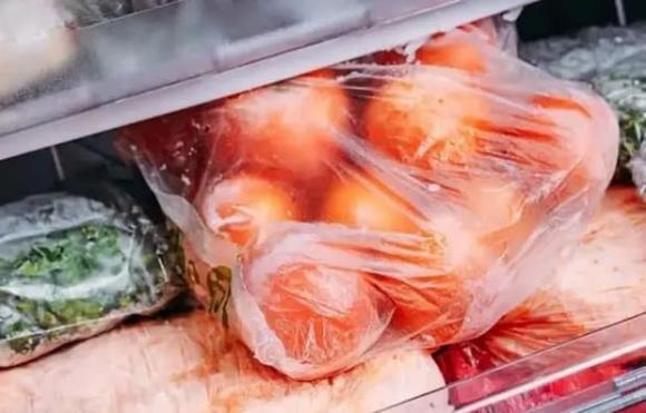 tránh để đồ trong túi nilon vào tủ lạnh, túi nilon, bảo quản thực phẩm trong tủ lạnh