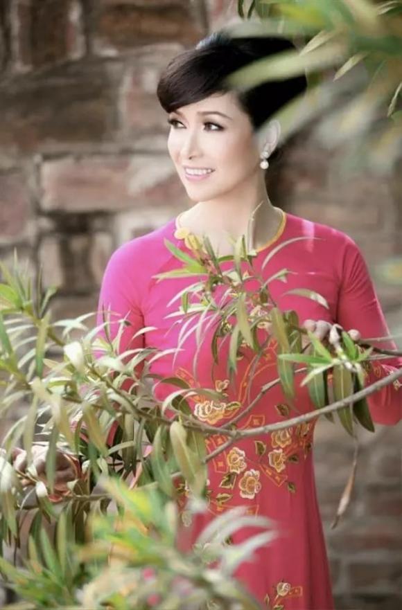 hoa hậu Bùi Bích Phương, sao Việt