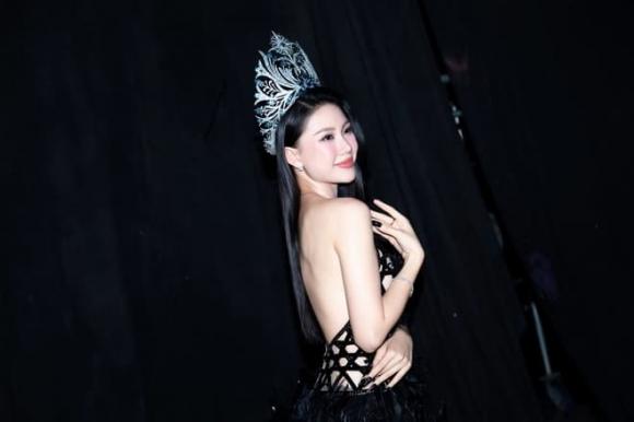 Miss Universe Vietnam 2024, hoa hậu Hương Giang, hoa hậu Bùi Quỳnh Hoa, dược sĩ Tiến