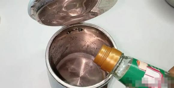 ấm nước, cặn ấm, đun nước