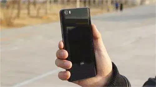 điện thoại, sử dụng điện thoại, lưu số