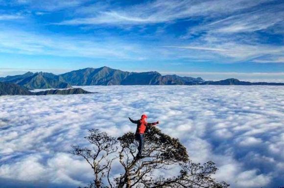 Thiên đường mây của việt nam, tà xùa